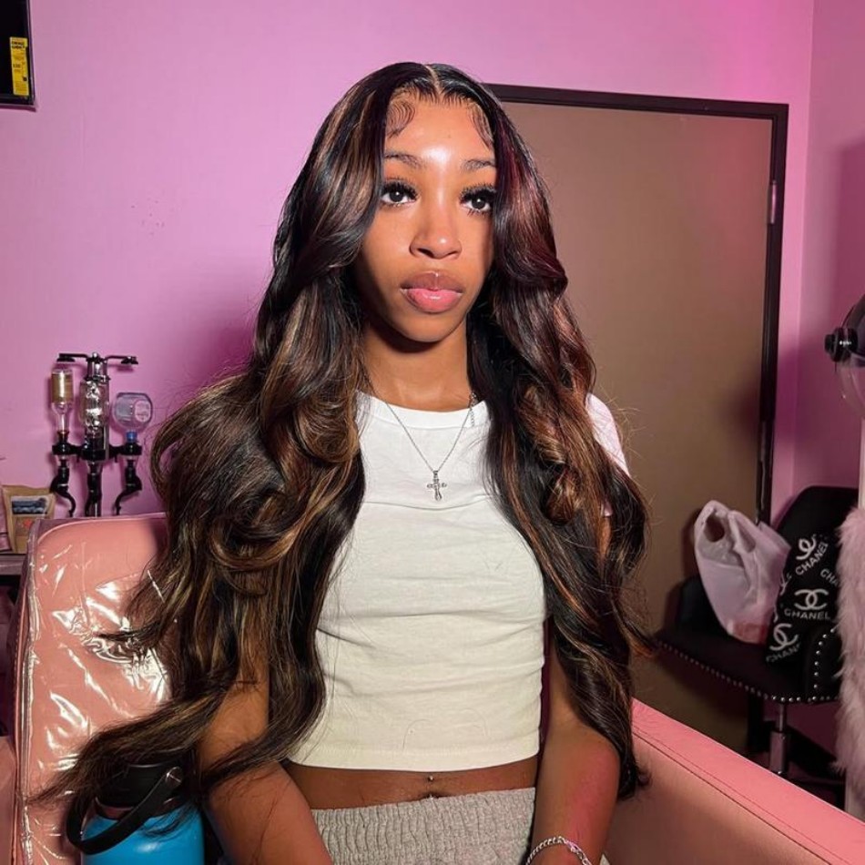 P1B30 Highlight Ombre Body Wav - Hd Lace Frontal Wig Human Hair Pre Plucked 评论和价格